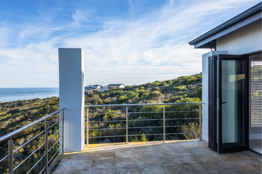 4 Bedroom Property for Sale in Pinnacle Point Golf Estate Western Cape